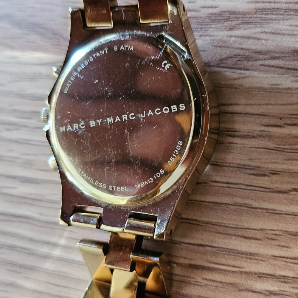 Marc Jacobs Chronograph Gold Dial Gold Steel Strap Watch for Women - MBM3105 - Picture 14 of 14